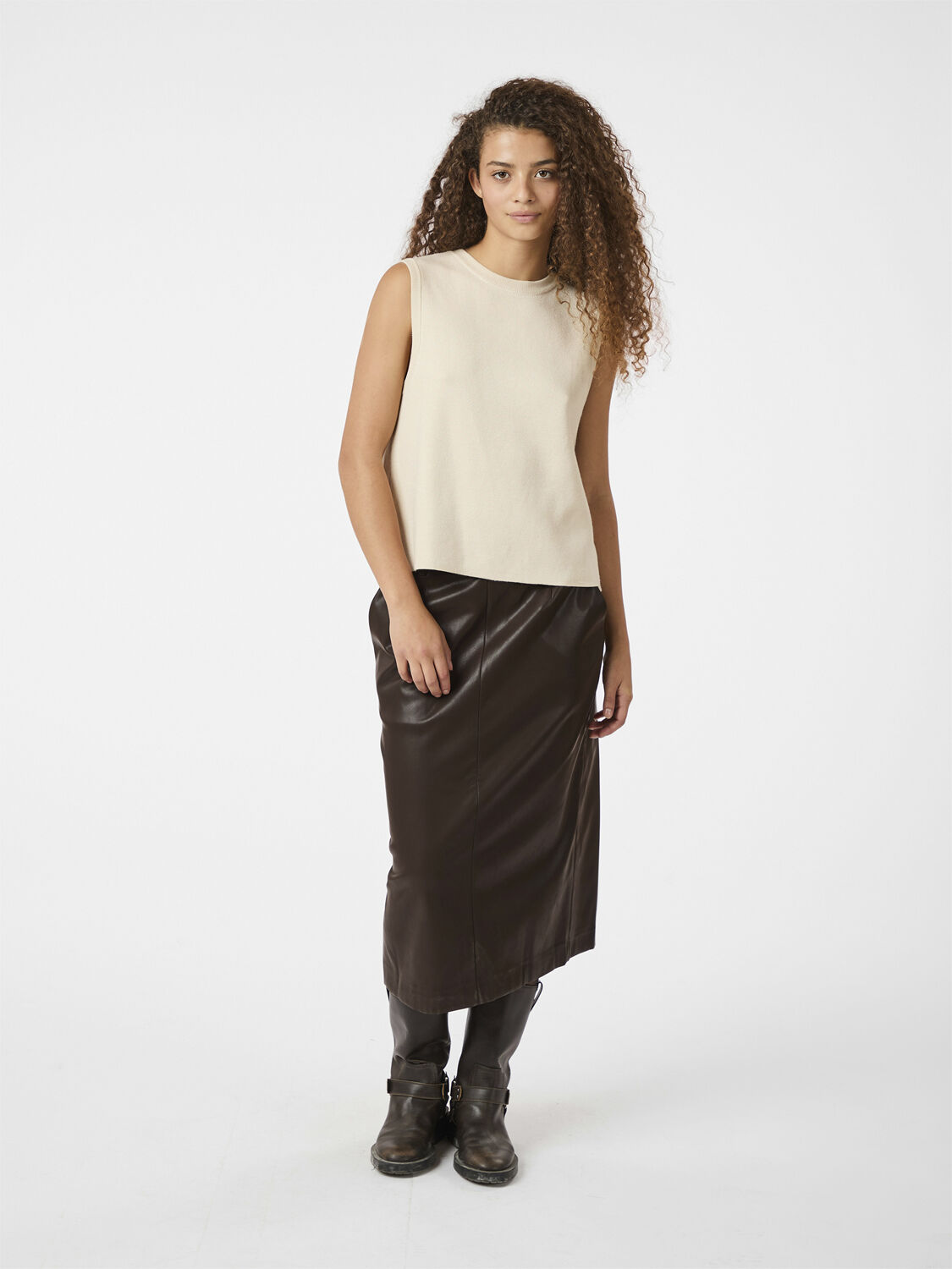 Nettie Faux Leather Skirt