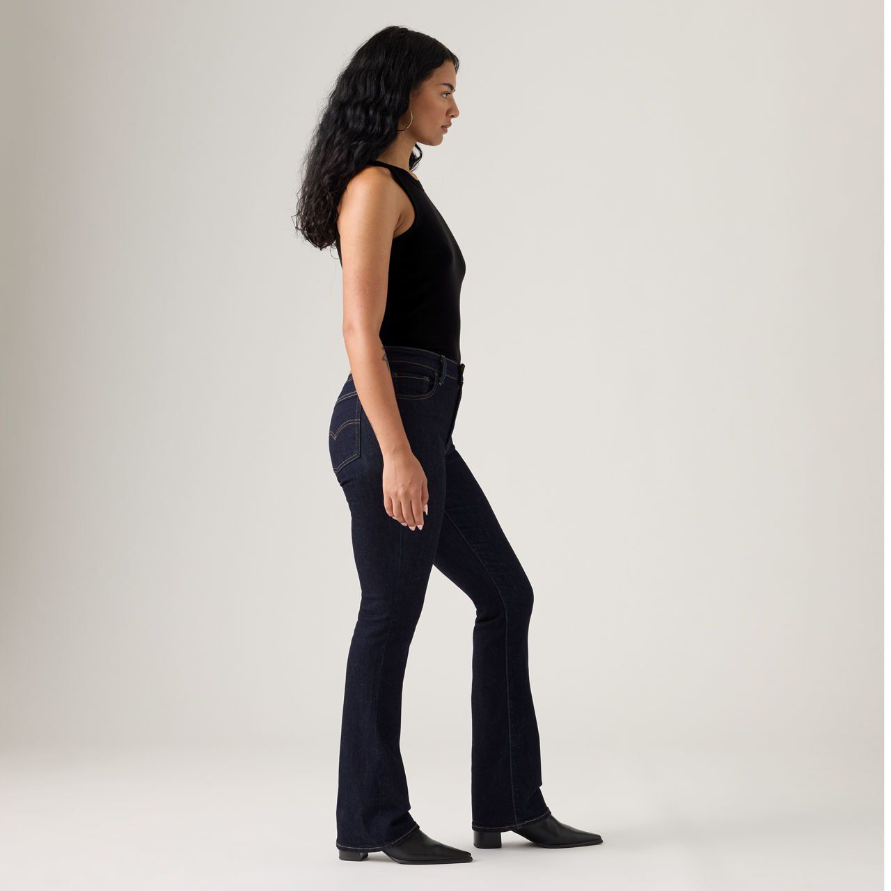 725 High Rise Bootcut Jeans