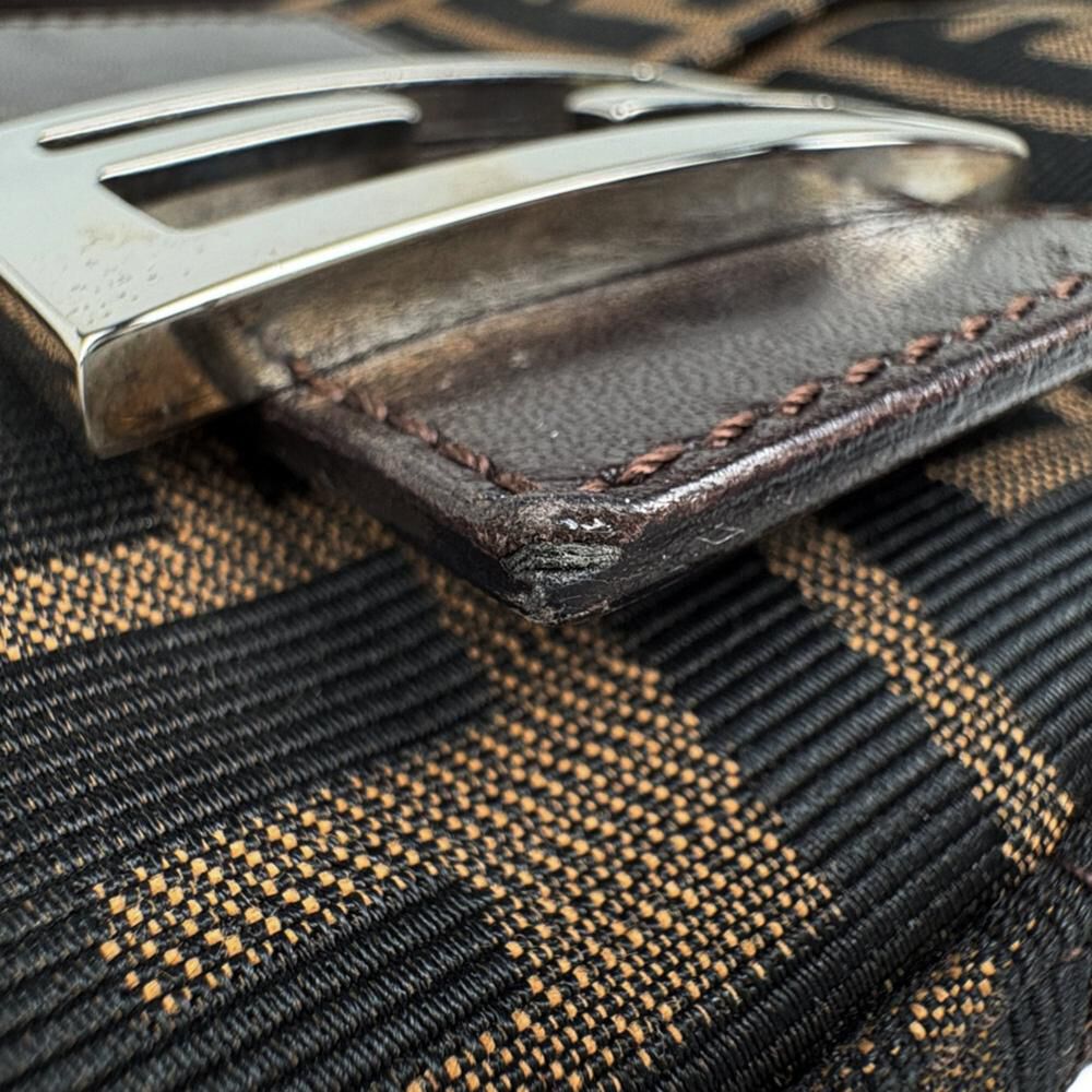 Fendi Baguette