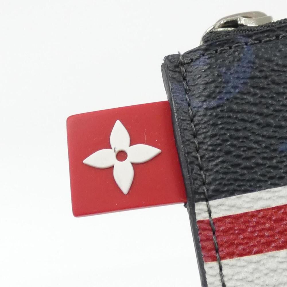 Louis Vuitton Clutch