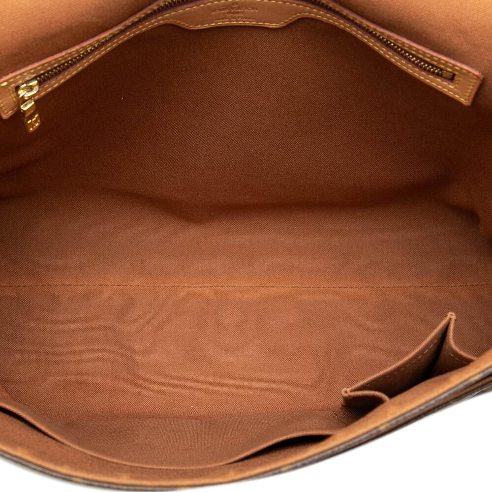 Louis Vuitton Shoulder Bags