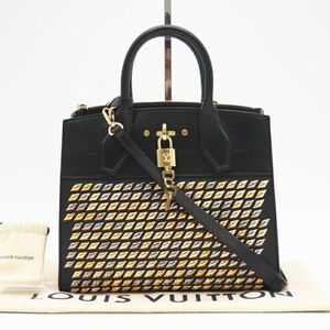 Louis Vuitton Tote