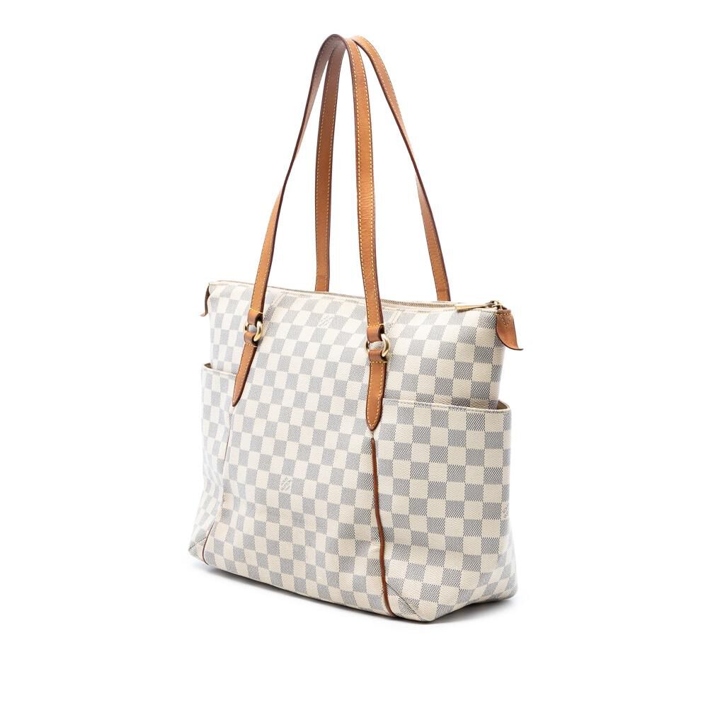 Louis Vuitton Totally