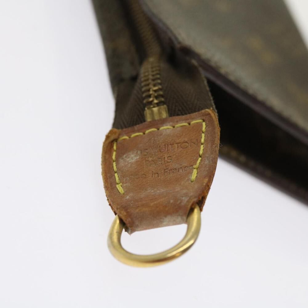 Louis Vuitton Pouch