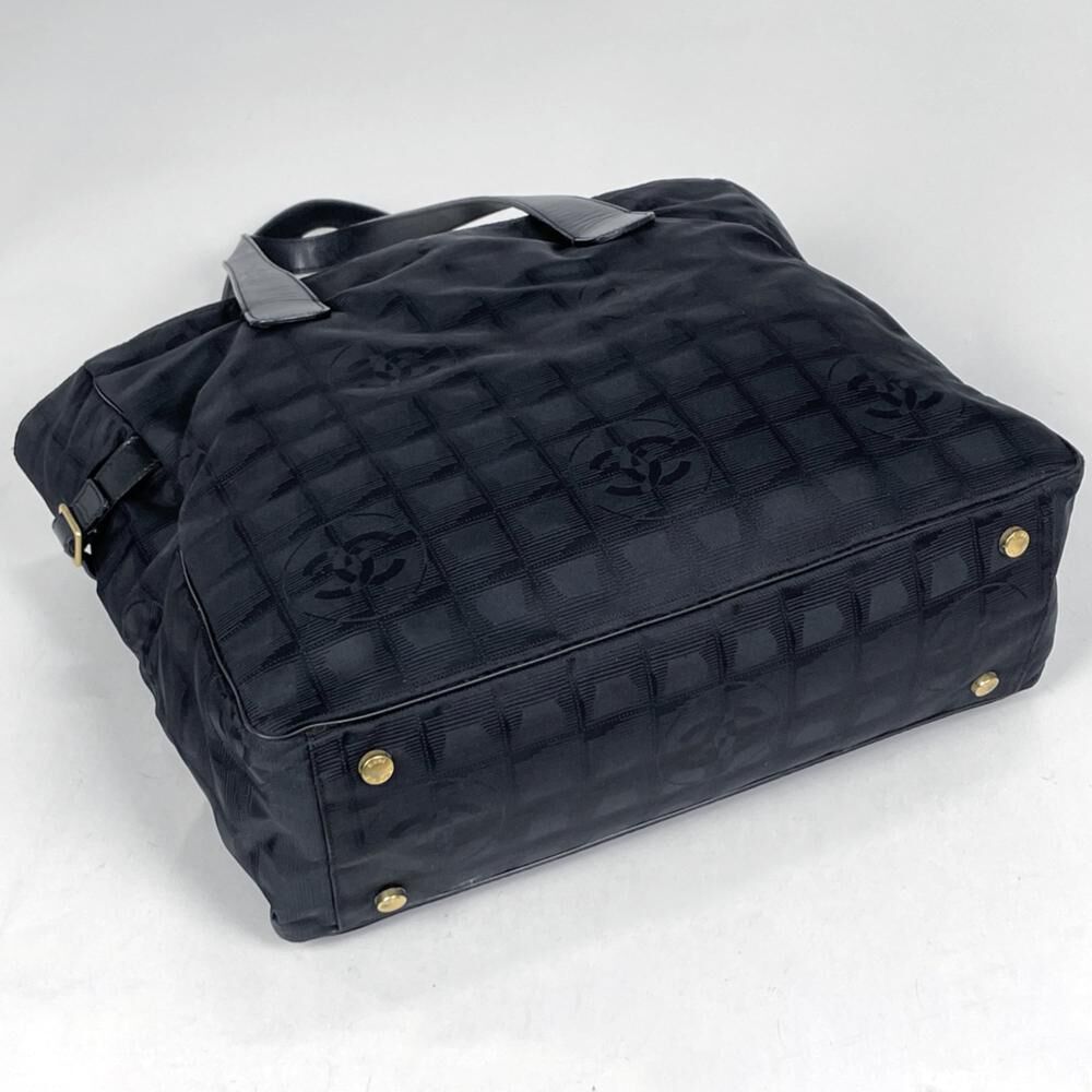 Chanel Travel Line