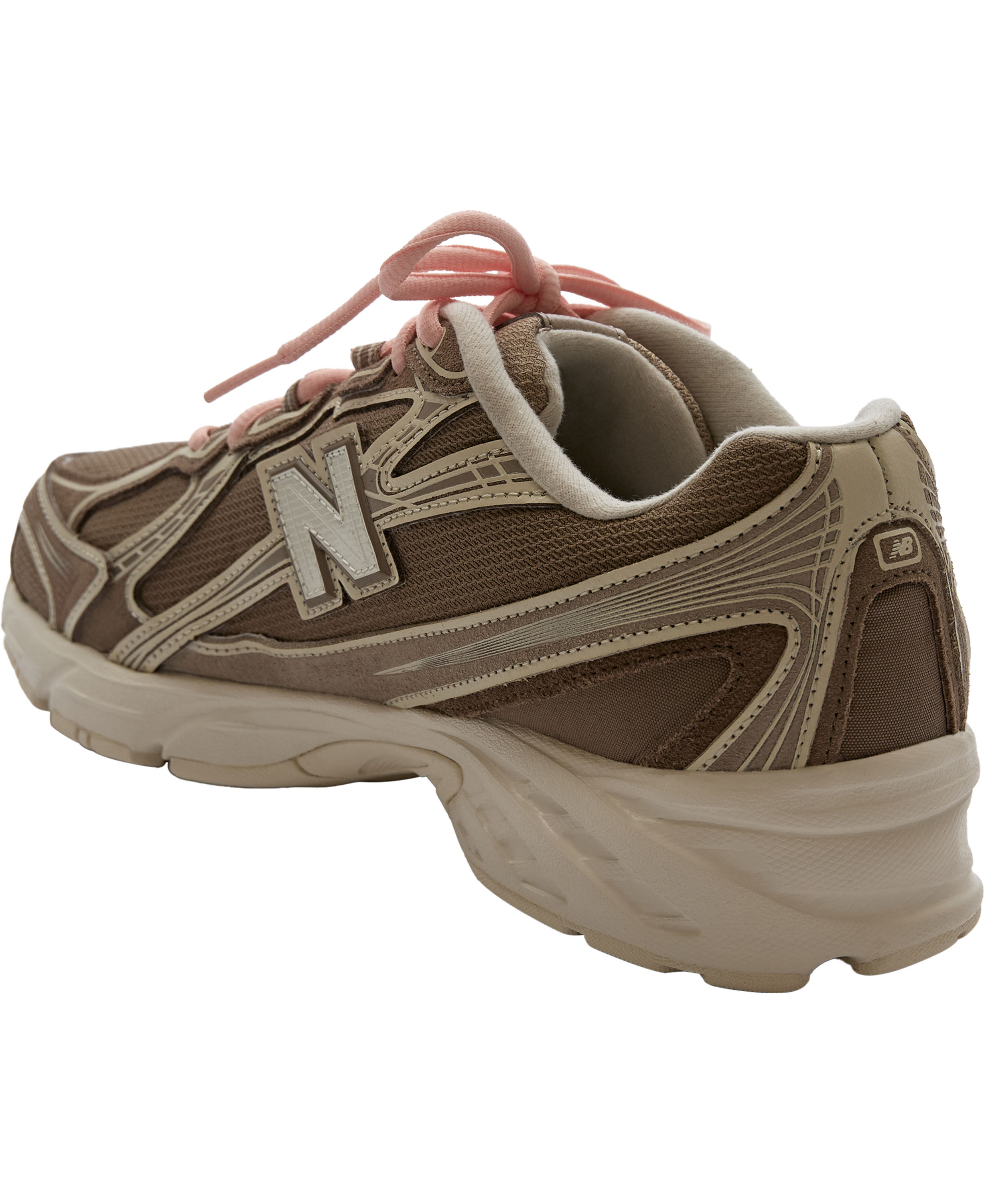 New Balance 740