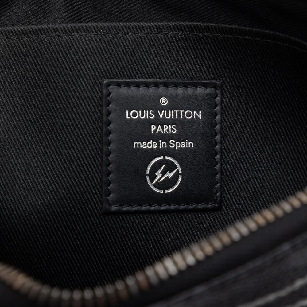 Louis Vuitton Clutch