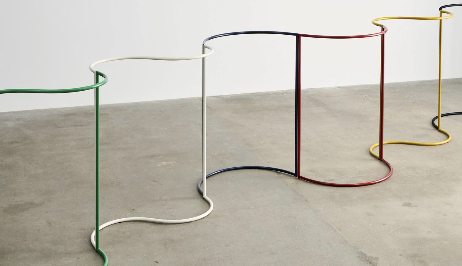 Colour Rack-S-Shape-Eggshell