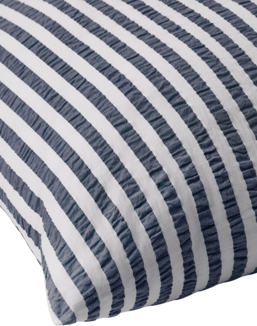 B&aelig;k&B&oslash;lge Lines Pudebetr&aelig;k 63x60 cm m&oslash;rk bl&aring;/hvid DK