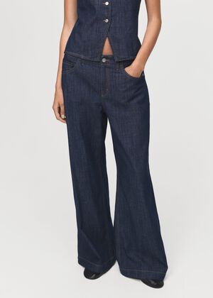 Wide leg mid-rise jeans