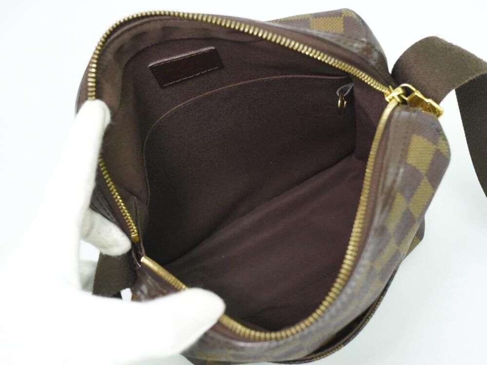 Louis Vuitton Beaubourg