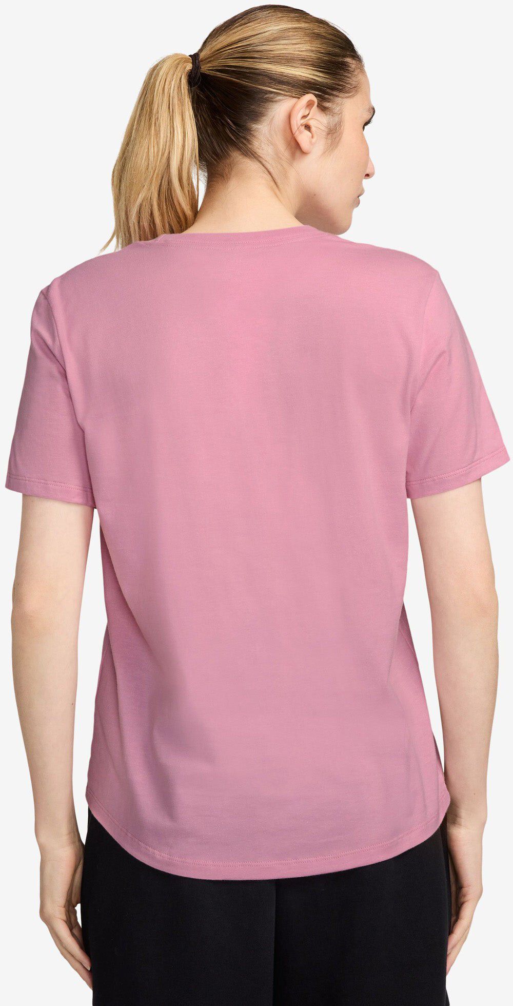 Sportswear Club Essentials T-shirt