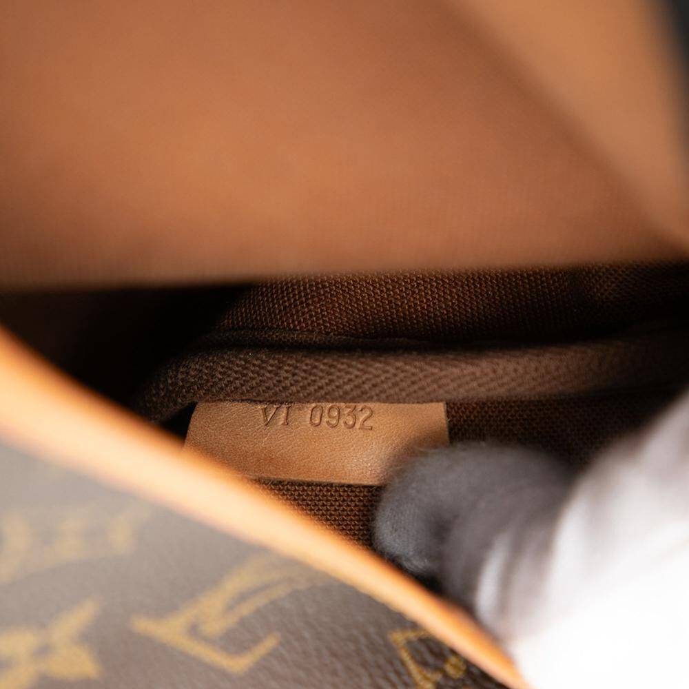 Louis Vuitton Saumur