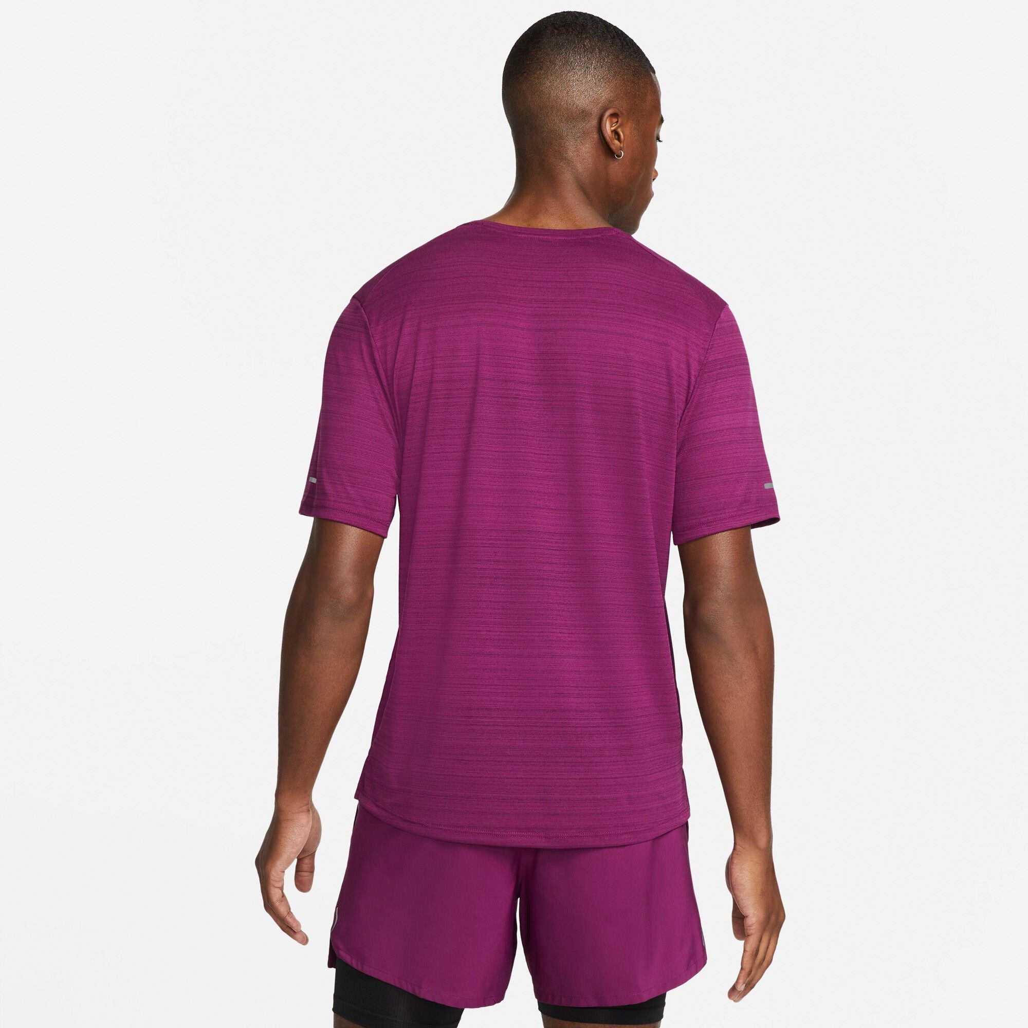 Dri-FIT Miler l&oslash;be T-shirt