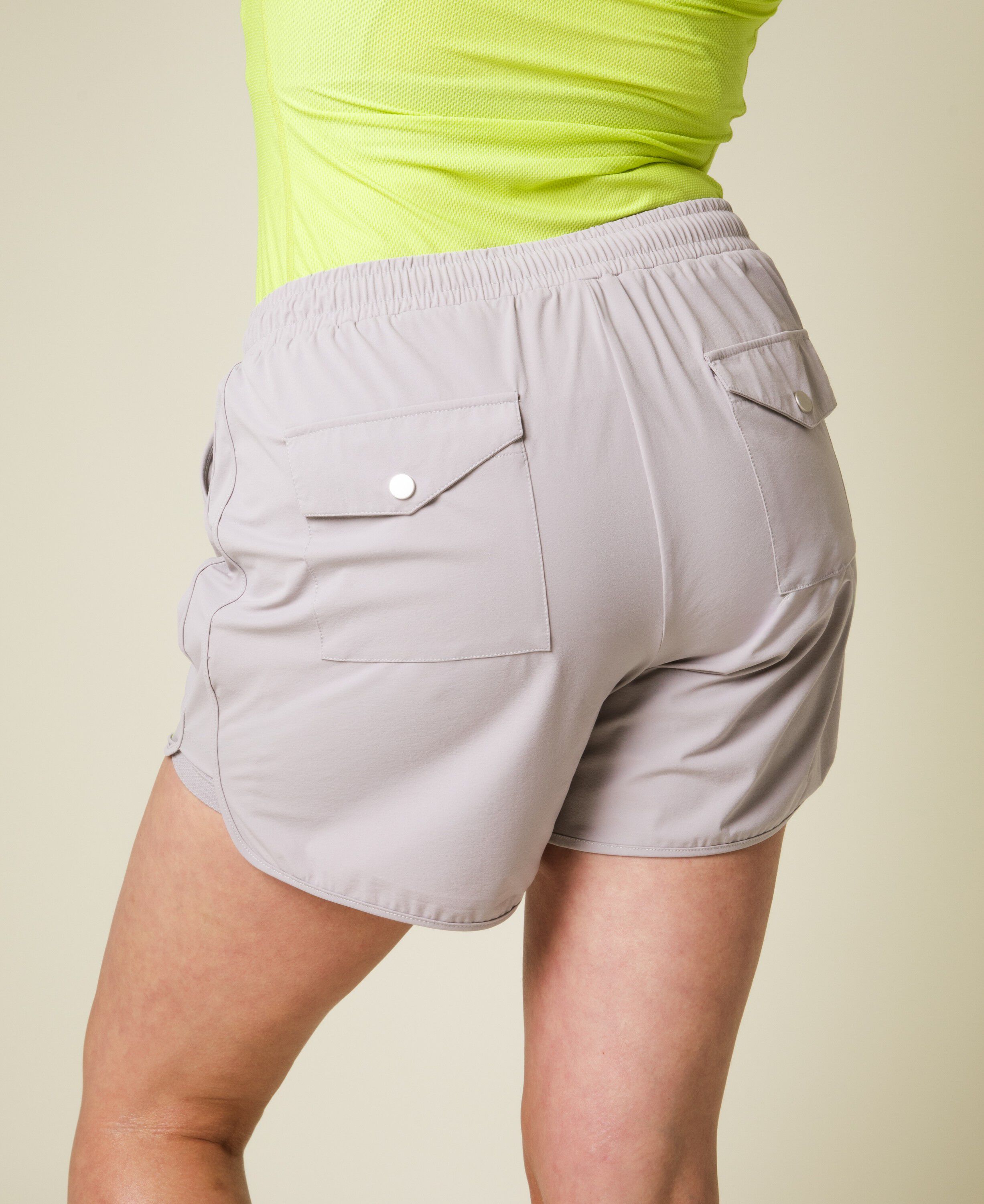 Traverse 2-in-1 sportivo shorts - Oyster