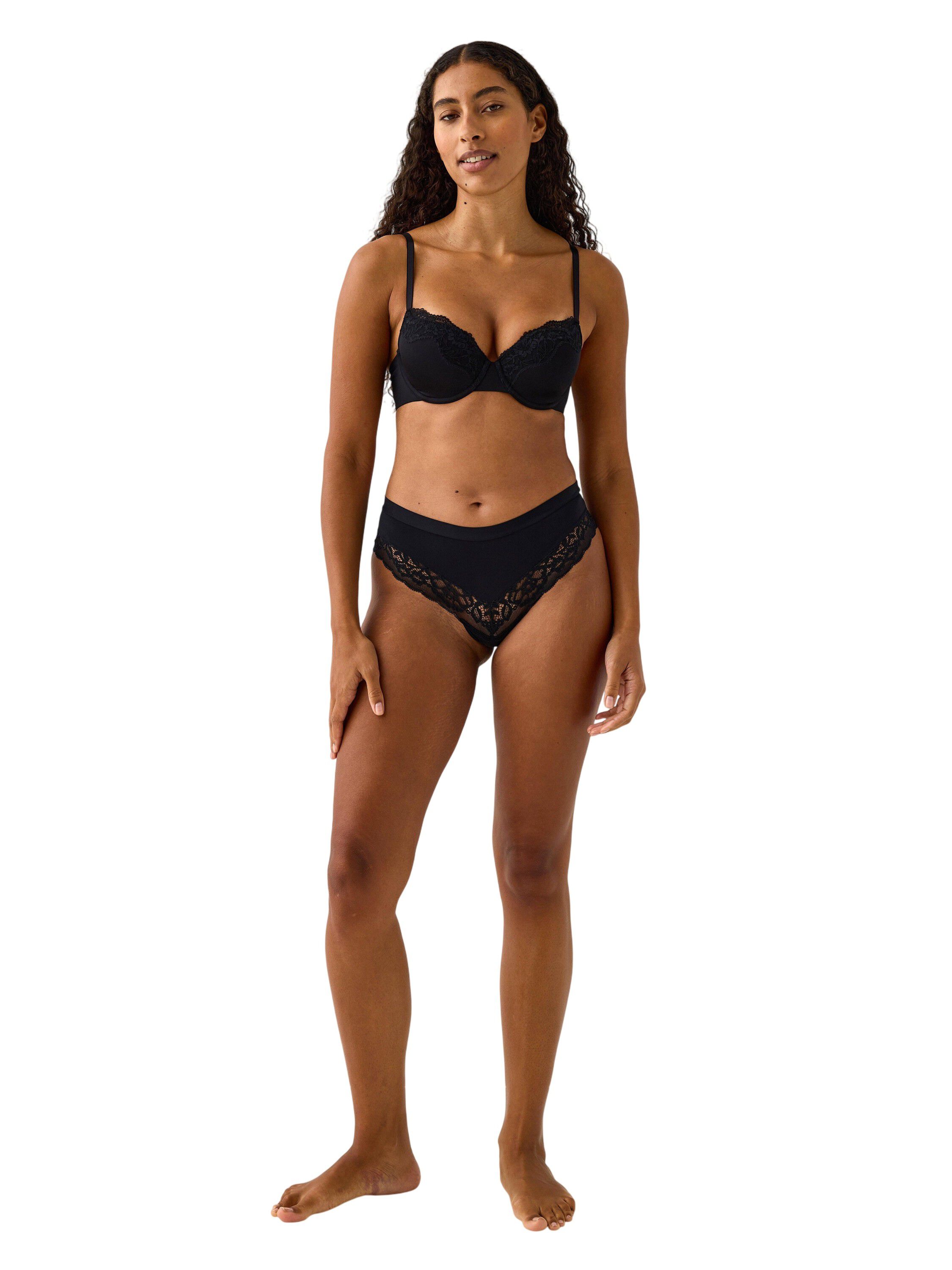 En behagelig balconette-bh med fine