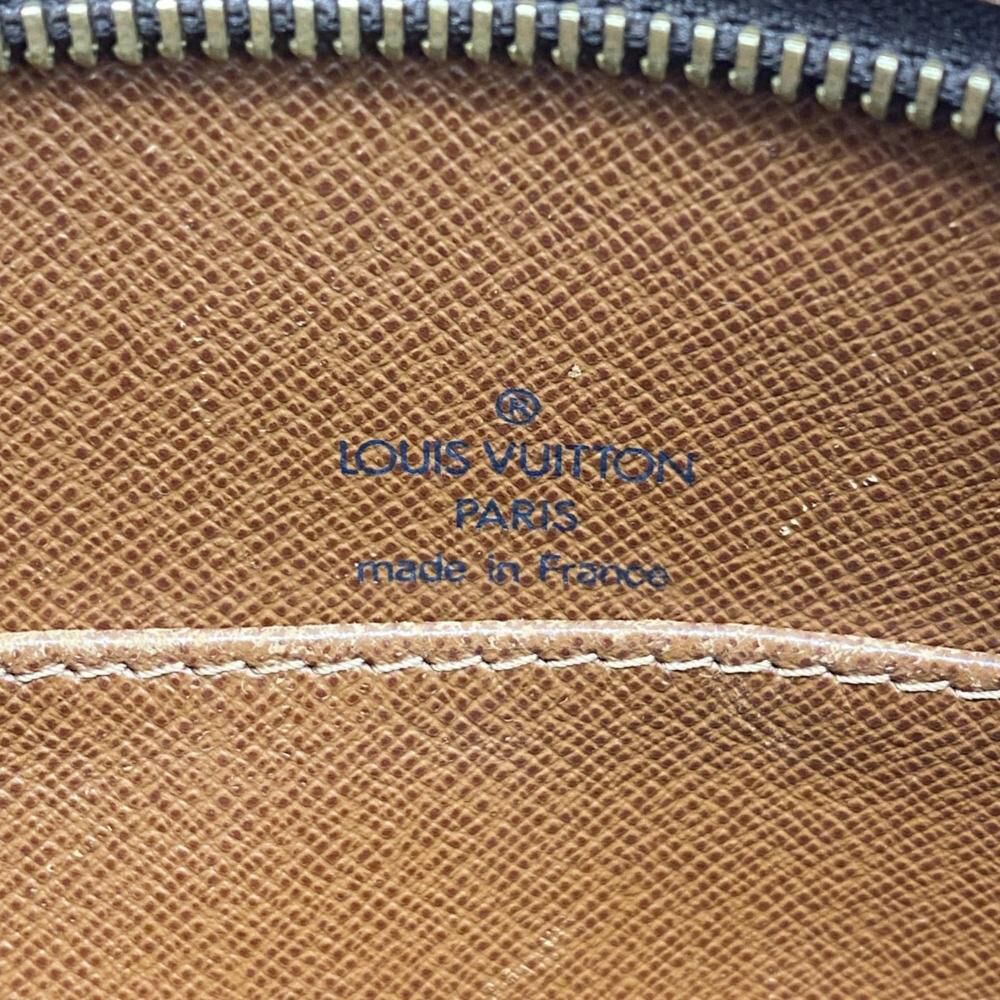 Louis Vuitton Shoulder Bags