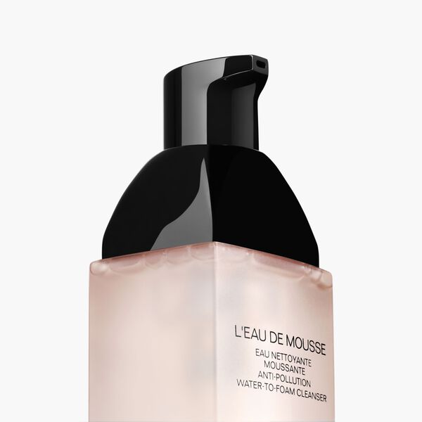 Anti-Pollution Water-To-Foam Cleanser