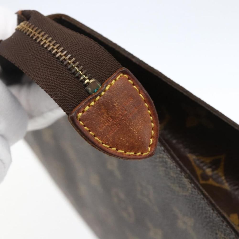 Louis Vuitton Poche Toilette