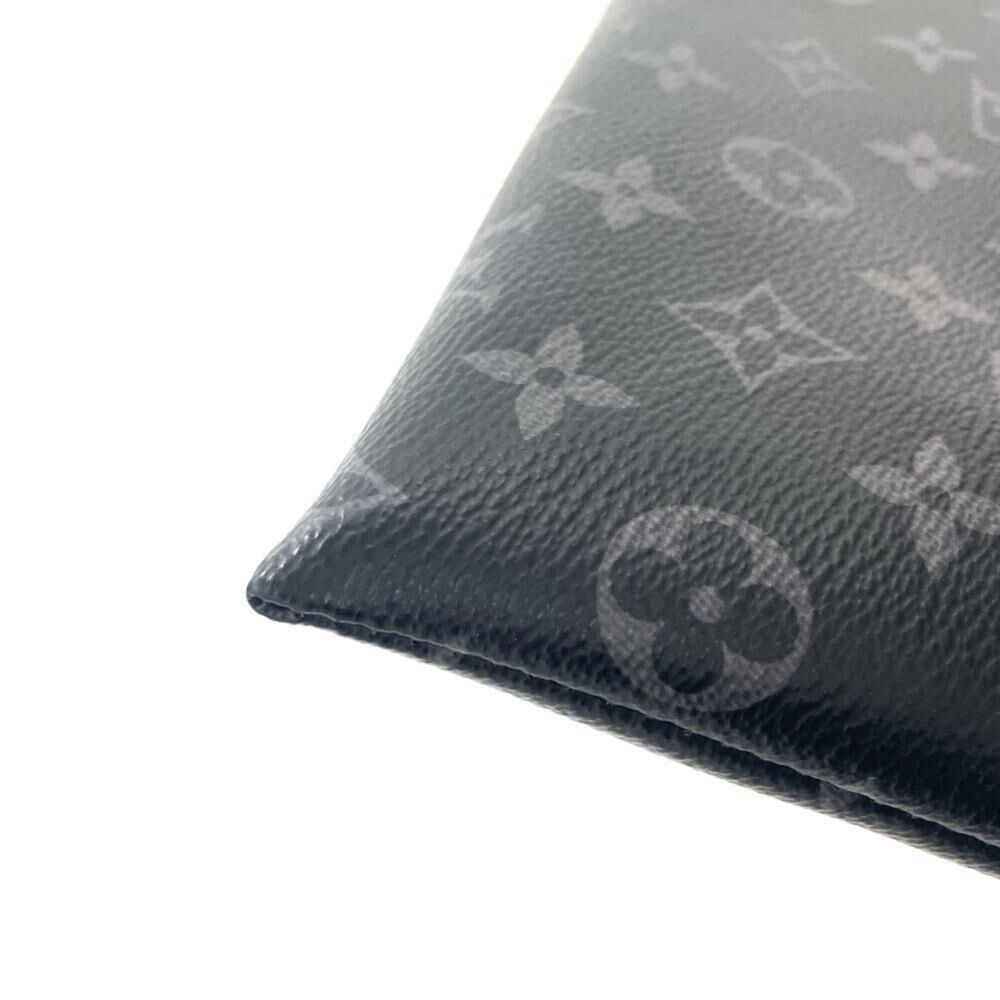 Louis Vuitton Clutch