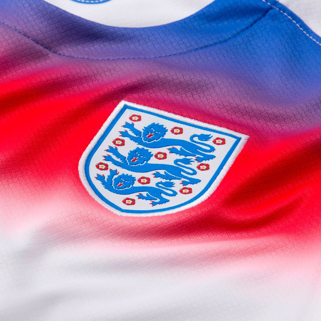 England Dame 25 Hjemmebanetr&oslash;je