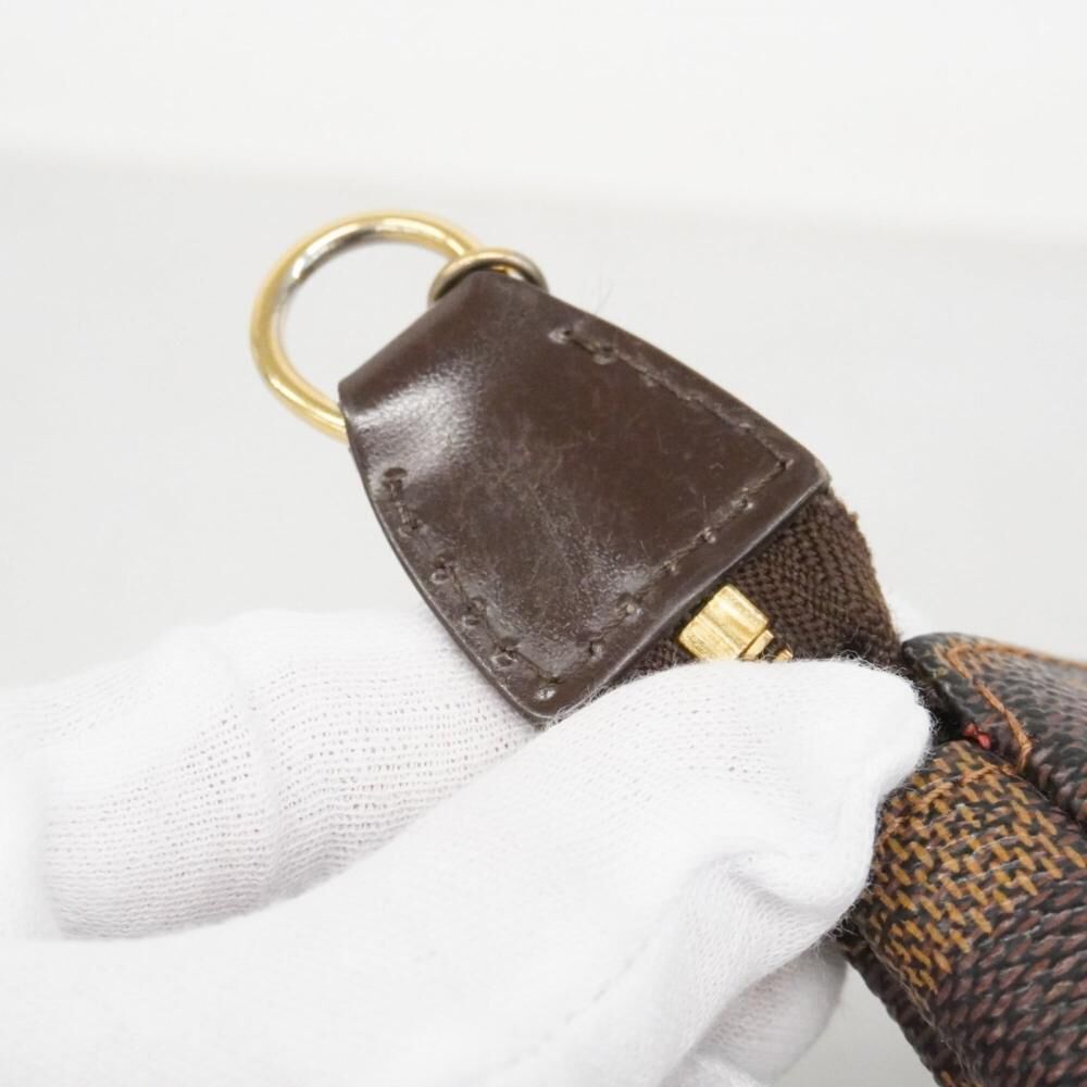 Louis Vuitton Pochette Accessoires