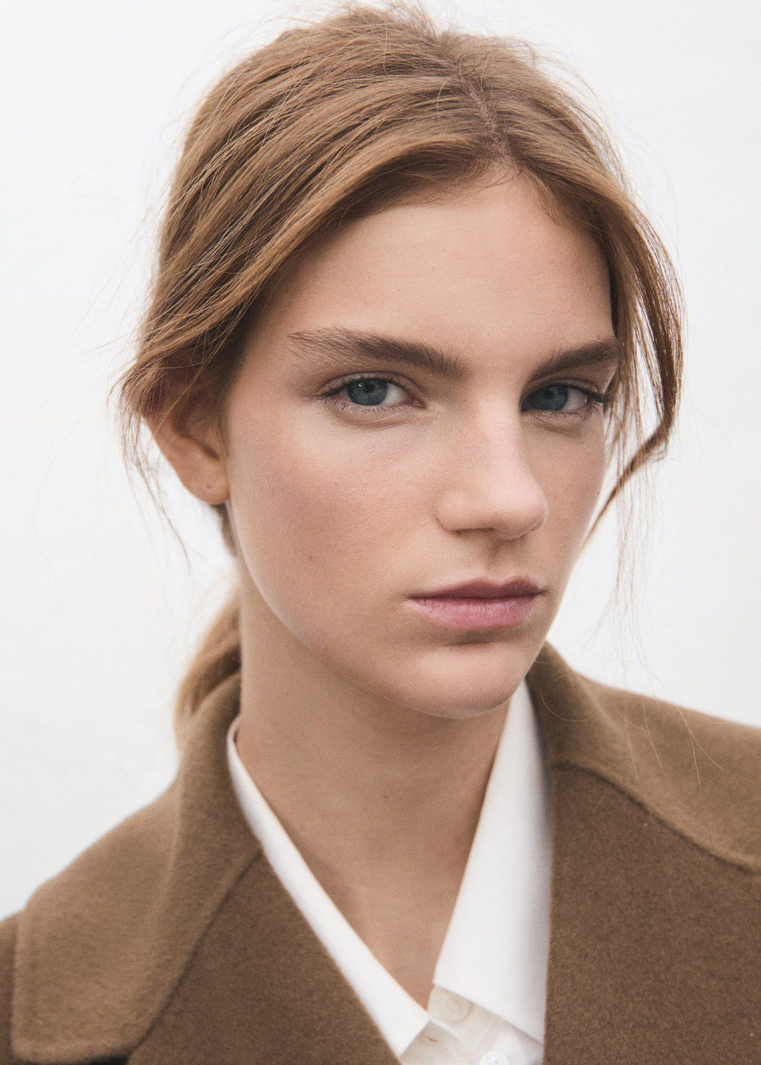 Handmade wool coat with belt