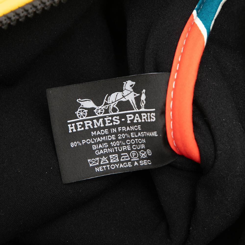 Herm&egrave;s Clutch