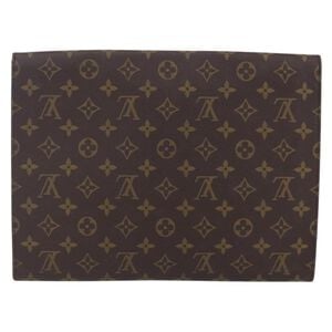 Louis Vuitton Clutch
