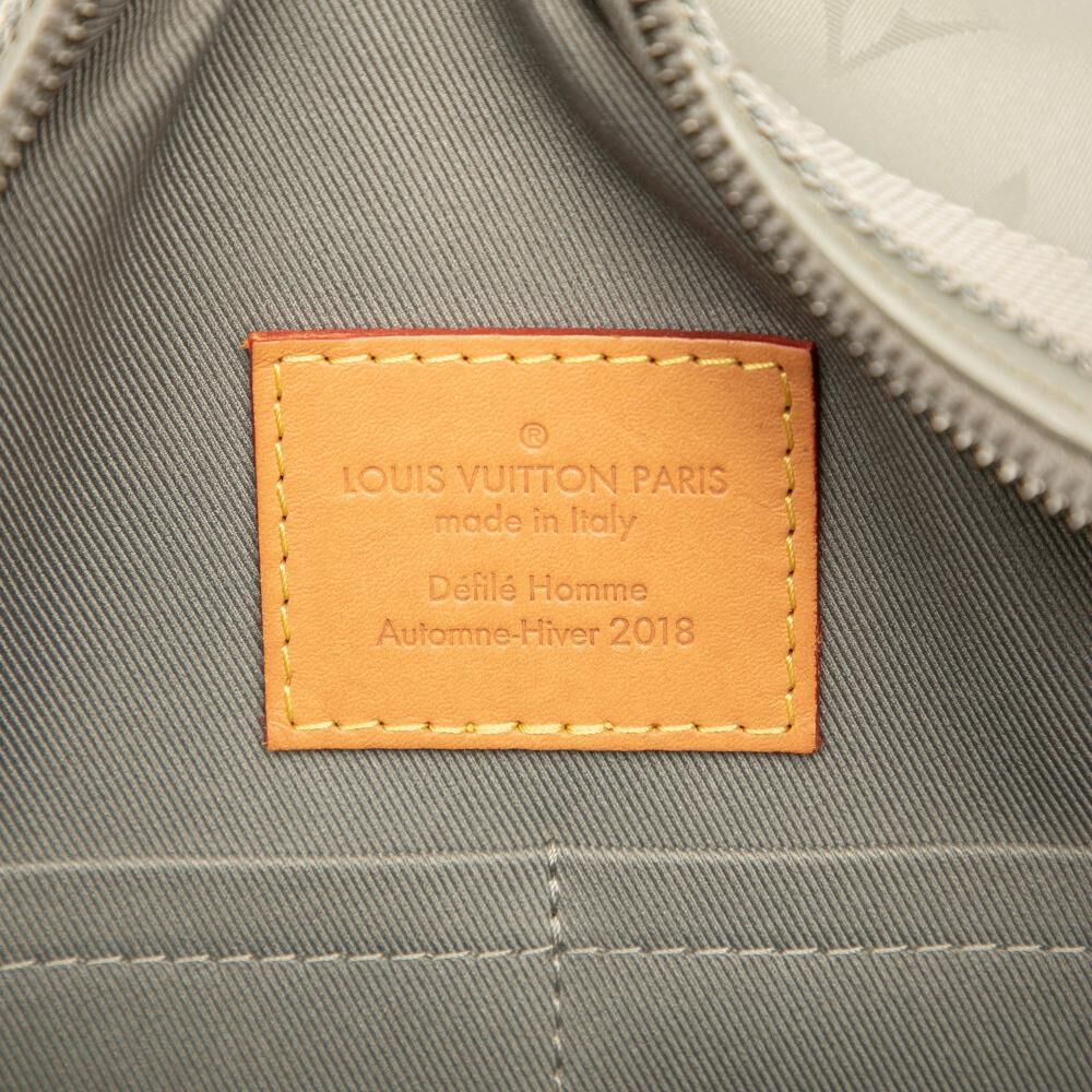 Louis Vuitton Messenger