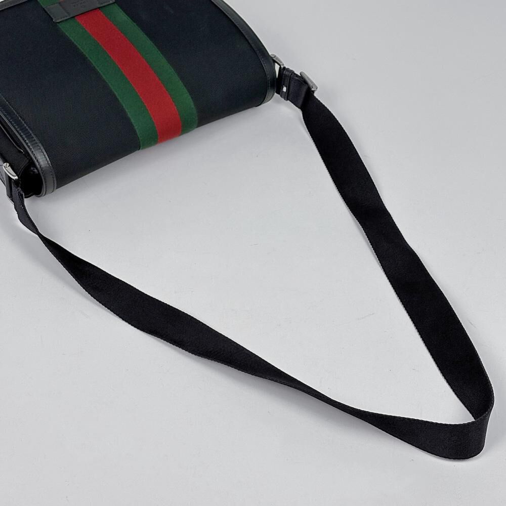 Gucci Shoulder Bag