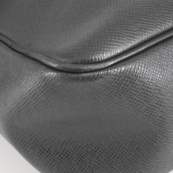 Louis Vuitton Yaranga