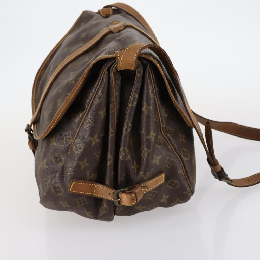 Louis Vuitton Saumur
