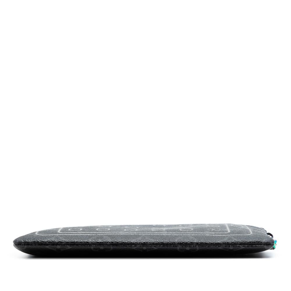 Louis Vuitton Clutch