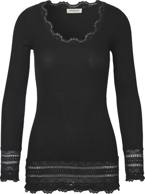Silk t-shirt medium ls w/wide lace