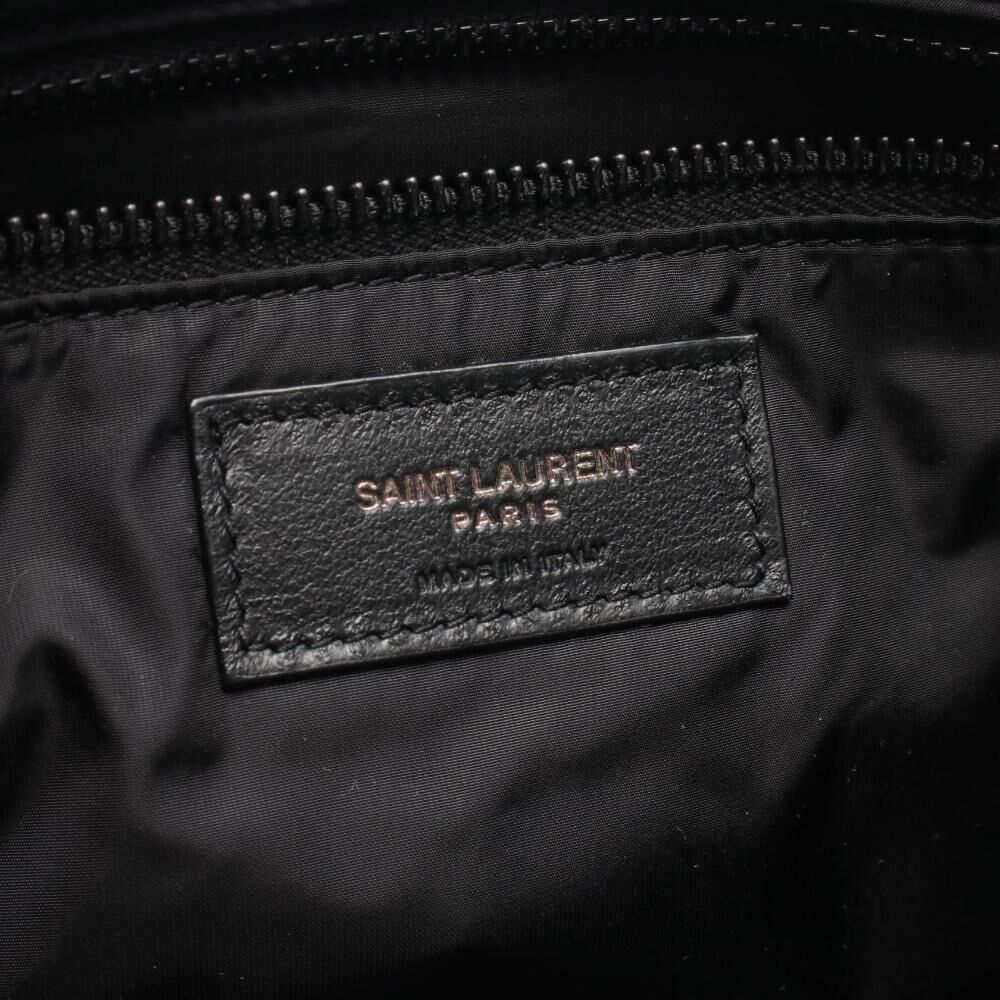 Yves Saint Laurent Shoulder Bag