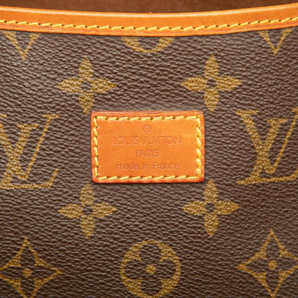 Louis Vuitton Saumur