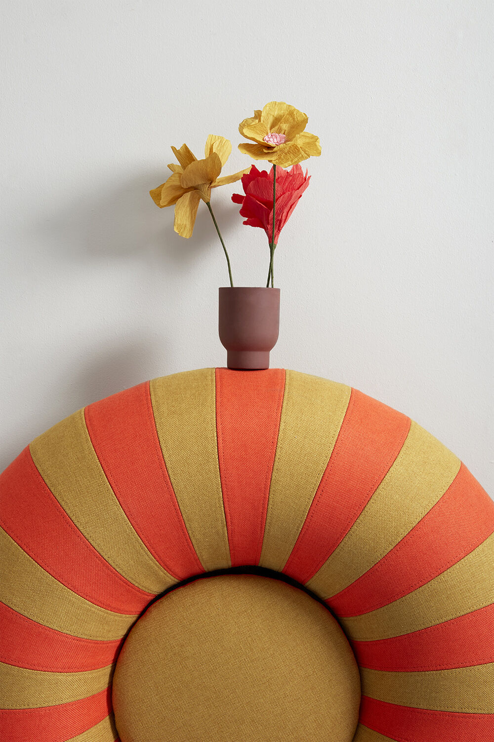 FLOAT, SMALL, OCHRE/RED