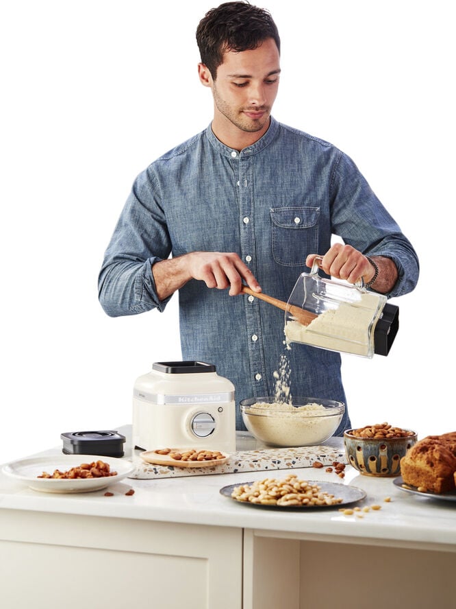 Artisan K400 blender. 1,4 L