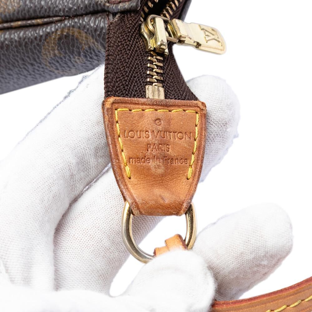 Louis Vuitton Pochette Accessoires