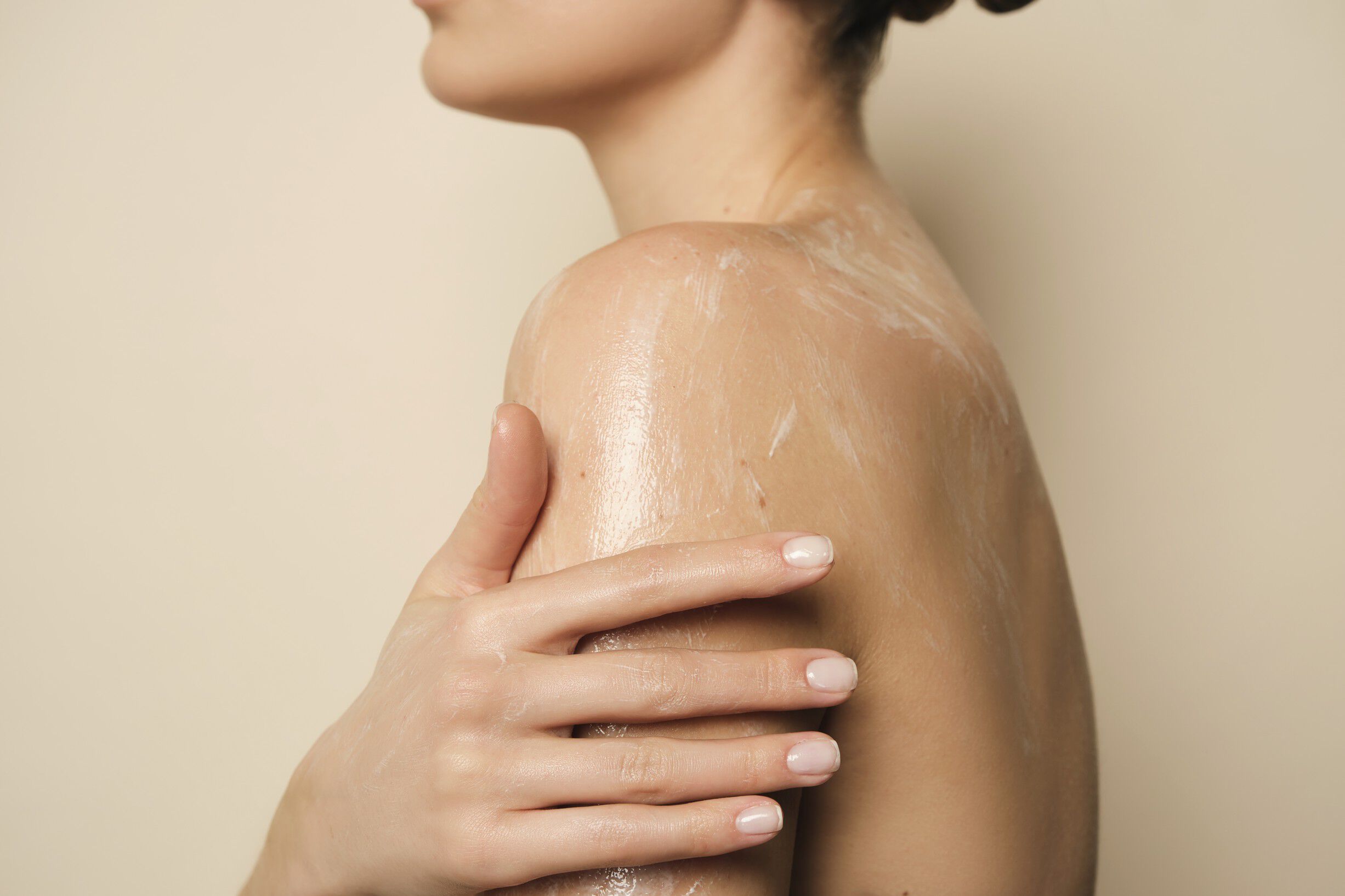 The Retreat Purifying Cream Oil Body Wash