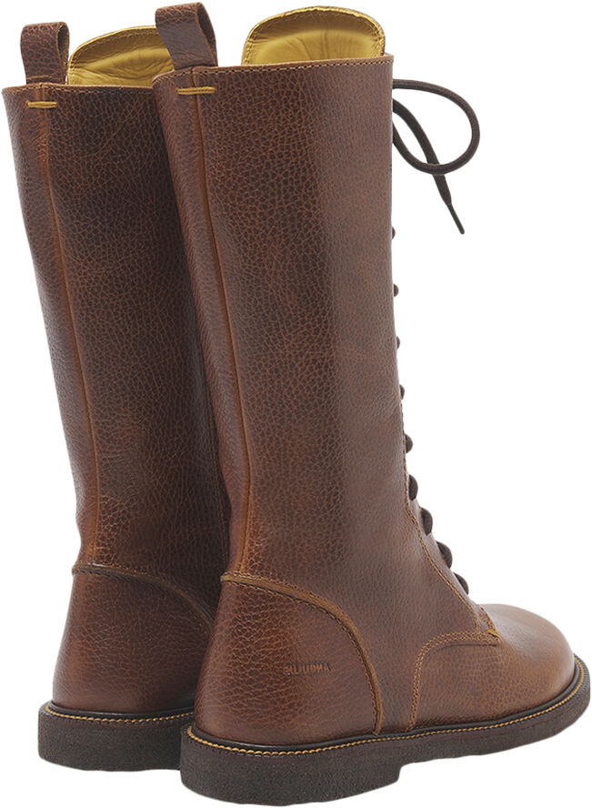 Langskaftet snørestøvle med kontras