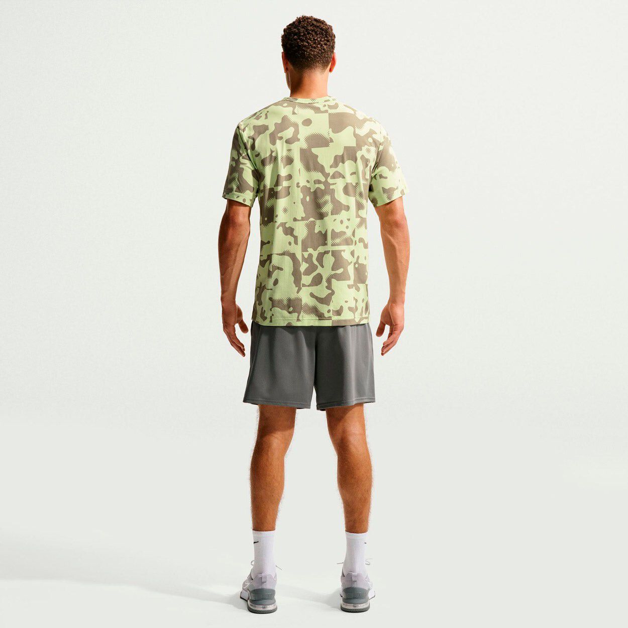 Totality 7 Inch L&oslash;be Shorts