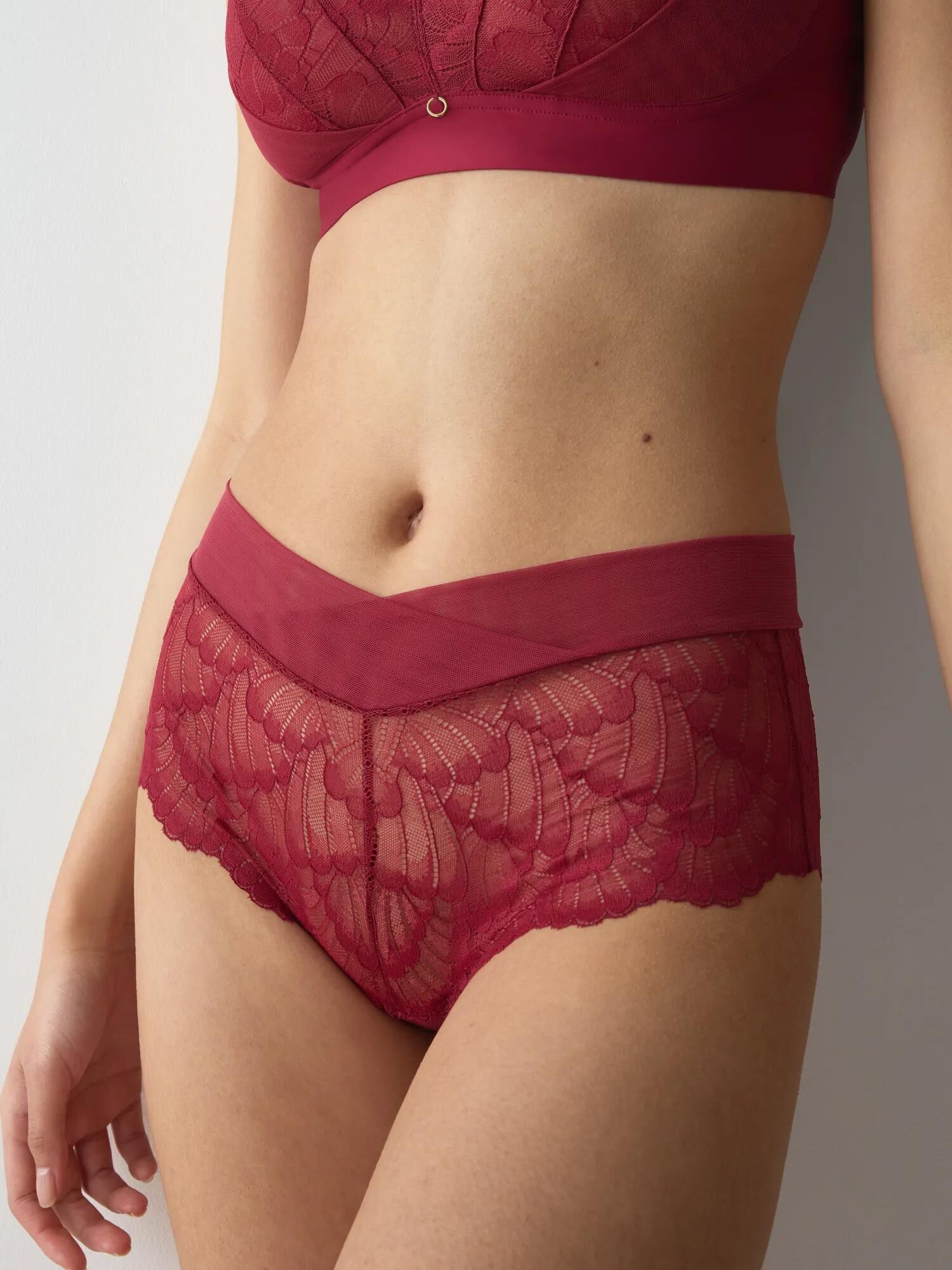 Love in Lace Shorty