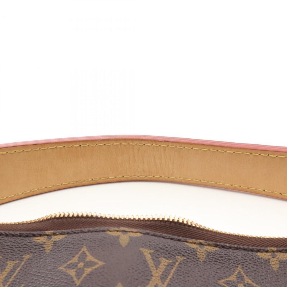 Louis Vuitton Shoulder Bags