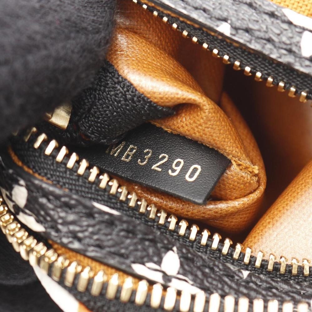 Louis Vuitton Speedy