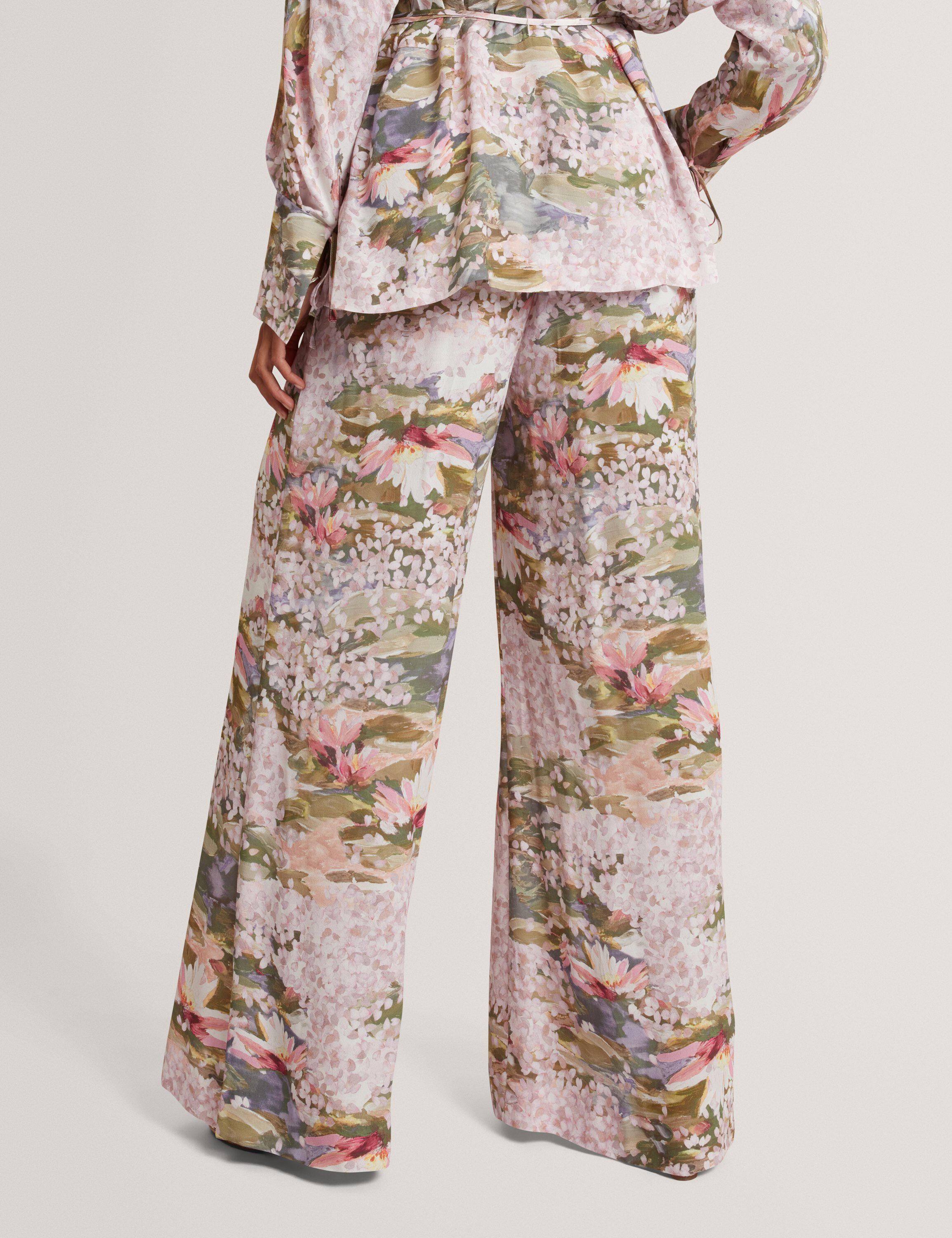 SPIREE Wide Leg Printed Trousers