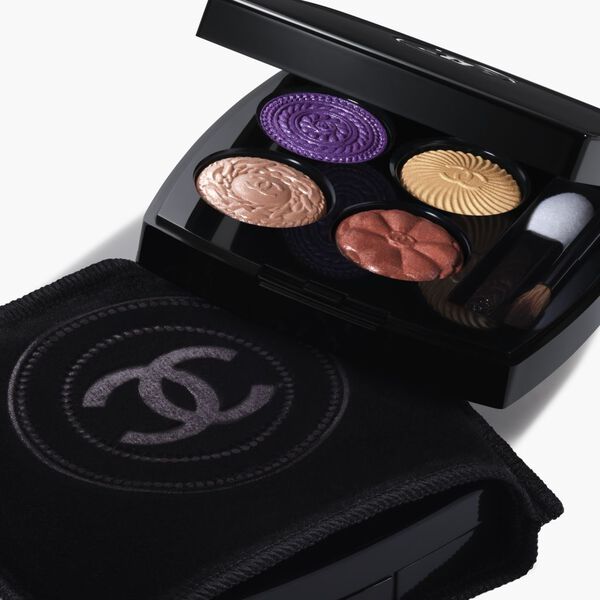 4 OMB BOUTONS BAROQUE