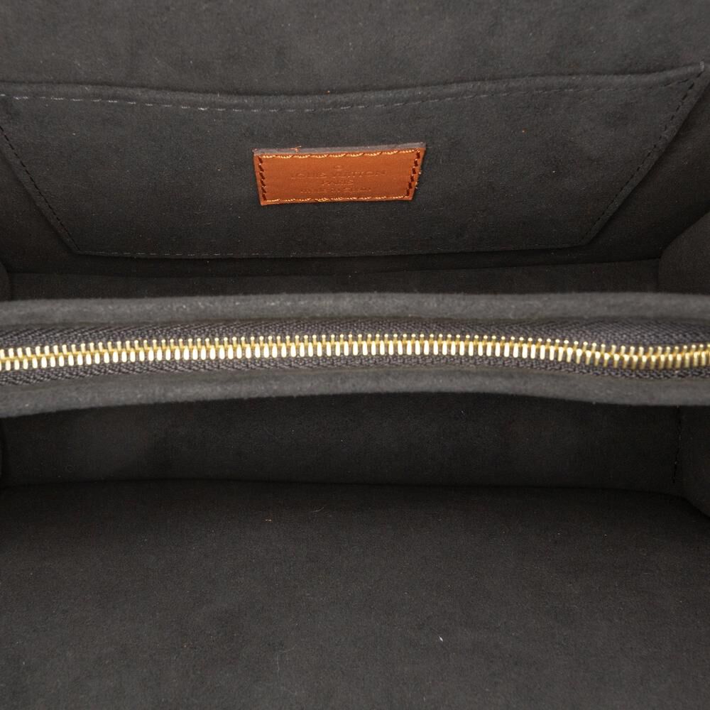 Louis Vuitton Dauphine