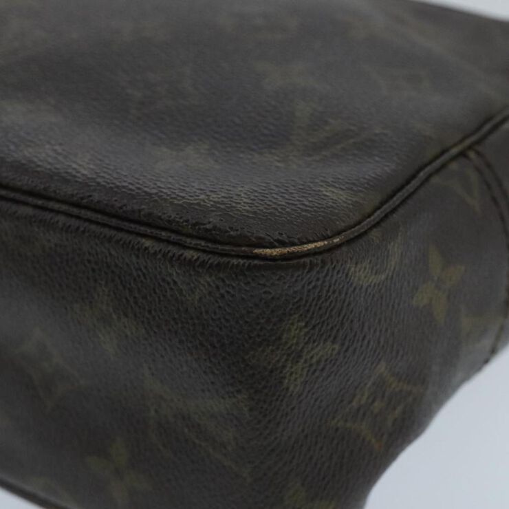 Louis Vuitton Trousse Toilette